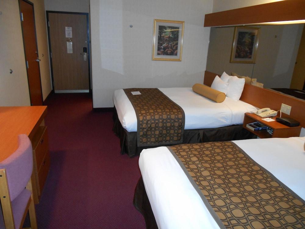 6-sutherlin, Or Hotel 2*