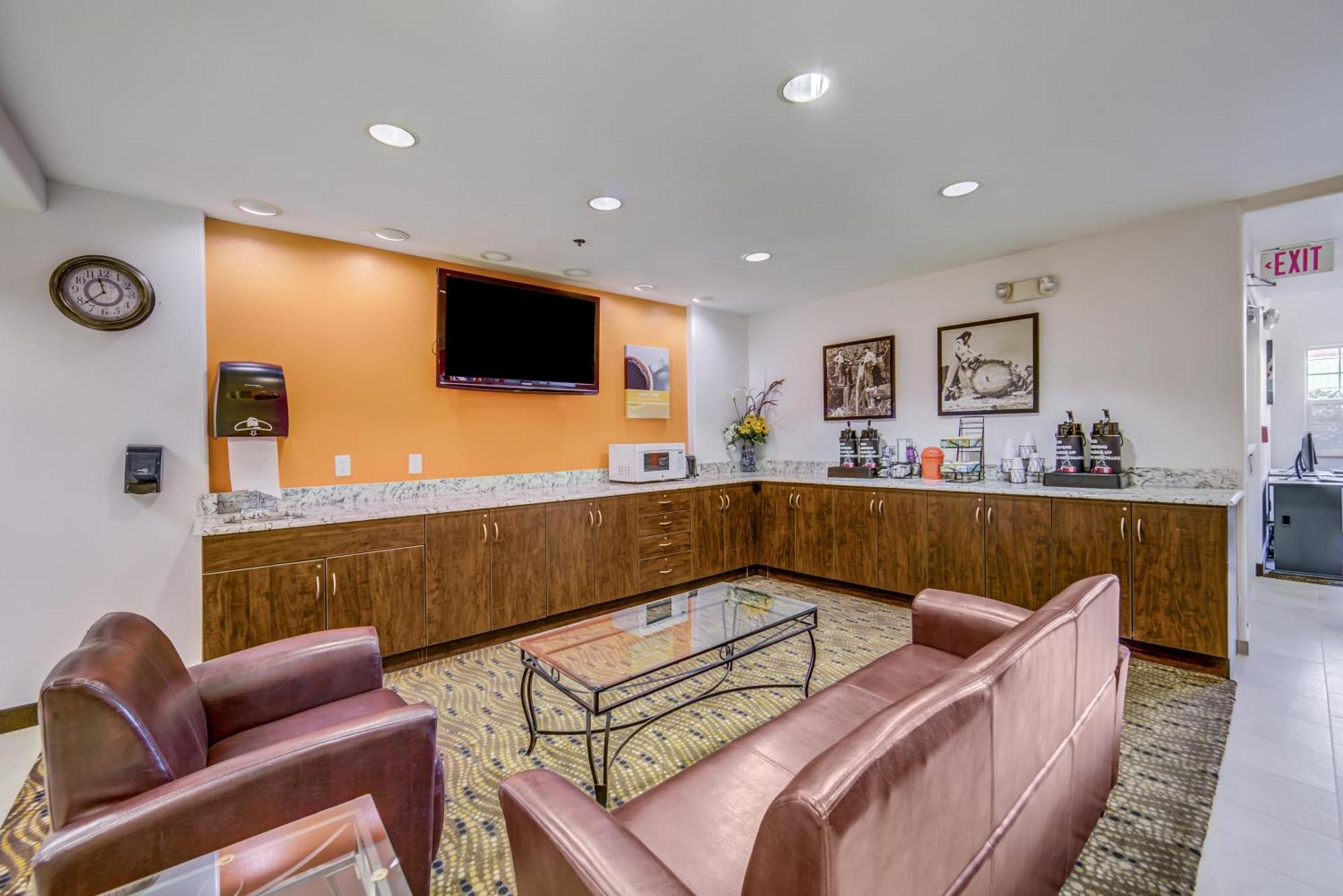 6-sutherlin, Or Hotel 2*